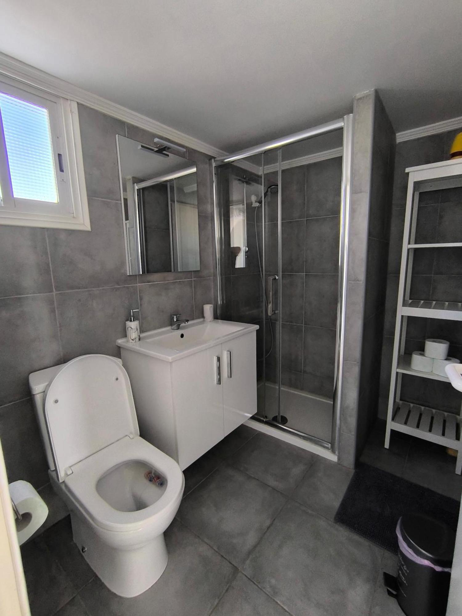 Julie'S Beach House Вороклини Екстериор снимка